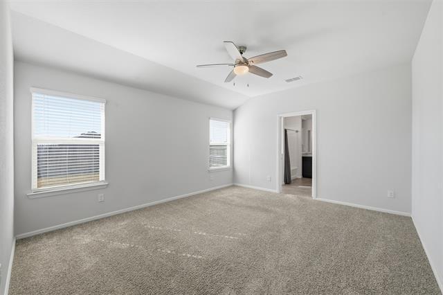 Building Photo - 413 Foxhunter St