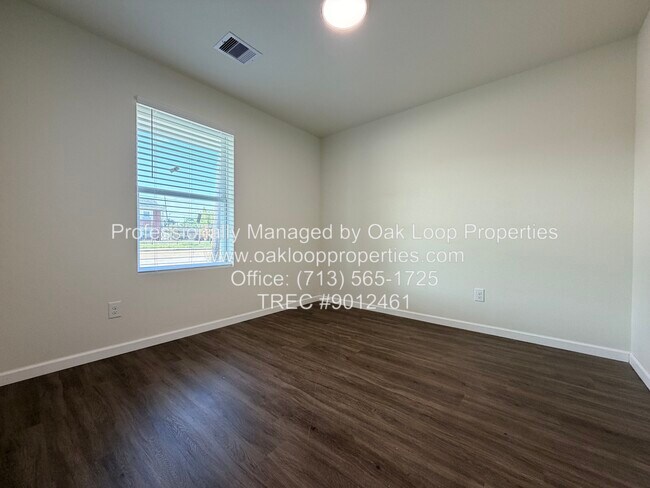 Building Photo - 2 N Atlantic St