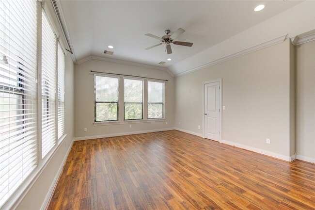 Building Photo - 1706 McDonald St