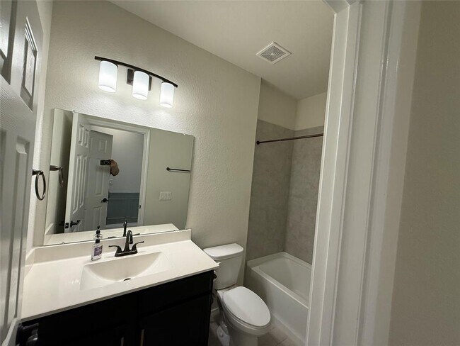 Building Photo - 10307 Harmon Smith Dr.