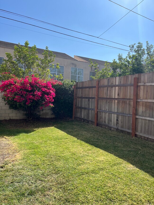 Private Backyard - 4520 W 11th Pl