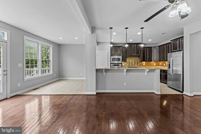 Building Photo - 21268 Park Grove Terrace