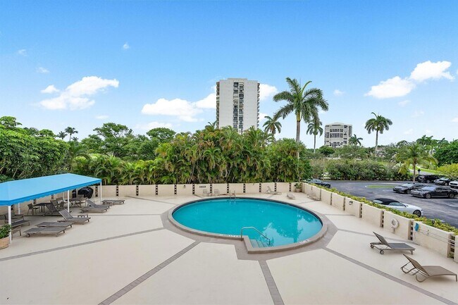 Building Photo - 2400 Presidential 204 Way