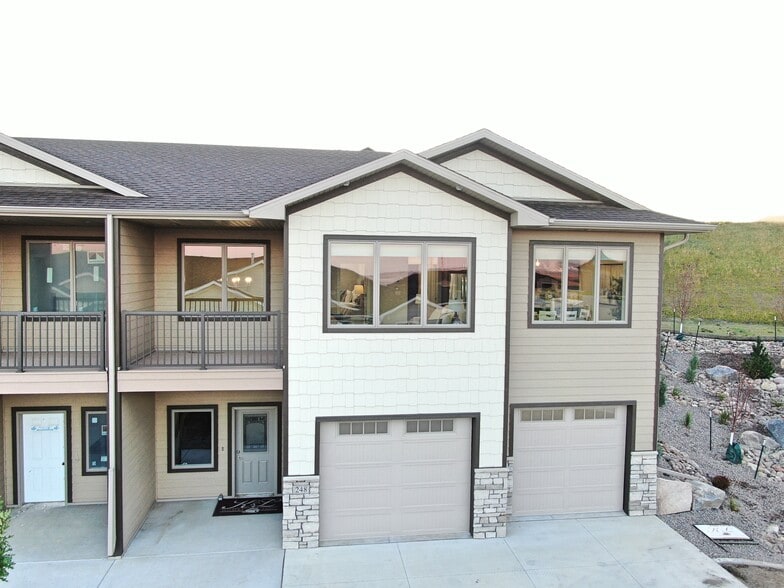 Building Photo - 6201 Tyler Pky