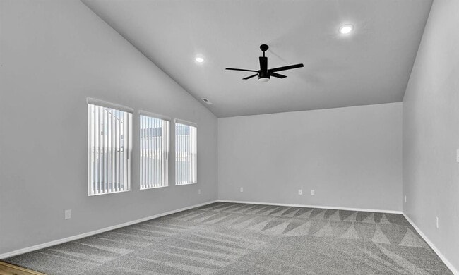 Building Photo - Welcome to this stunning 4-bedroom, 2-bathroom home located in the vibrant community of Caldwell,...