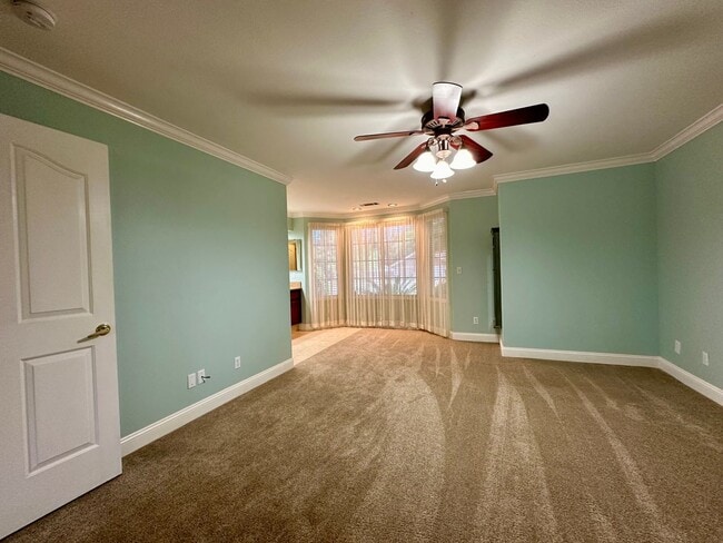 Building Photo - Beautiful well maintained home! Excellent ...