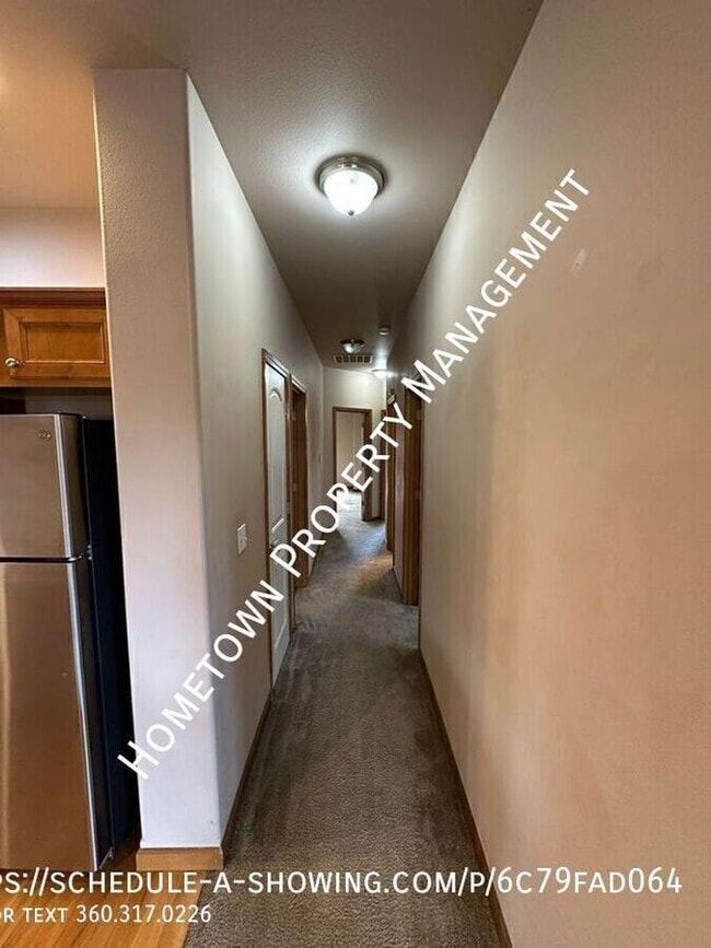 Building Photo - 10139 Terra Valley Street Southeast