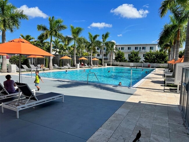 Building Photo - 10300 NW 66th St