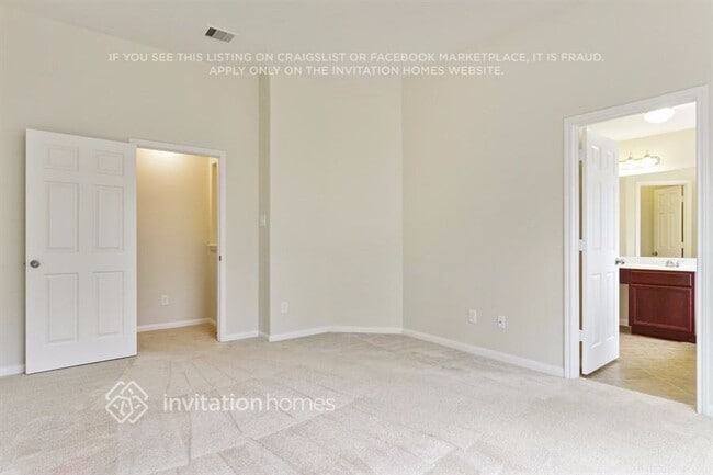 Building Photo - 33 Mira Loma Dr