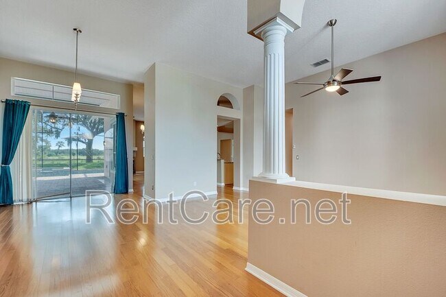 Building Photo - 219 Isle of Sky Cir