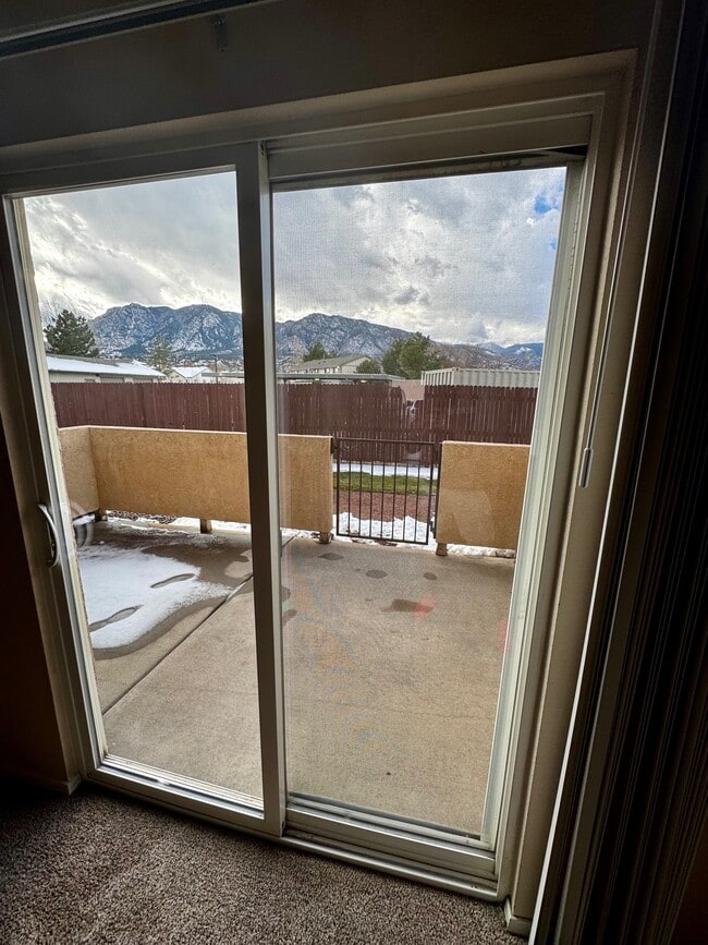 Building Photo - 3884 Packers Point