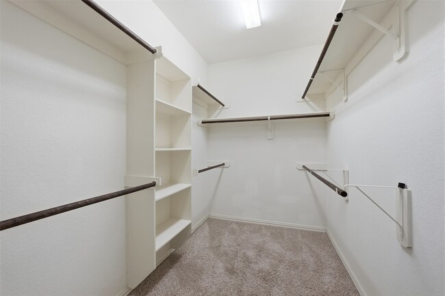 Building Photo - 3502 Fern Creek Ct