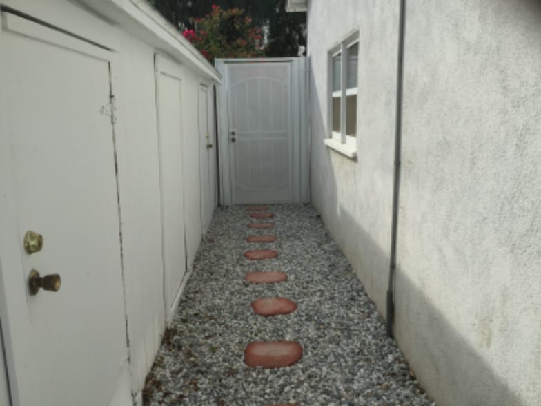 Building Photo - 20957 Community St