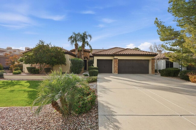 Building Photo - 6570 S Bogle Ave