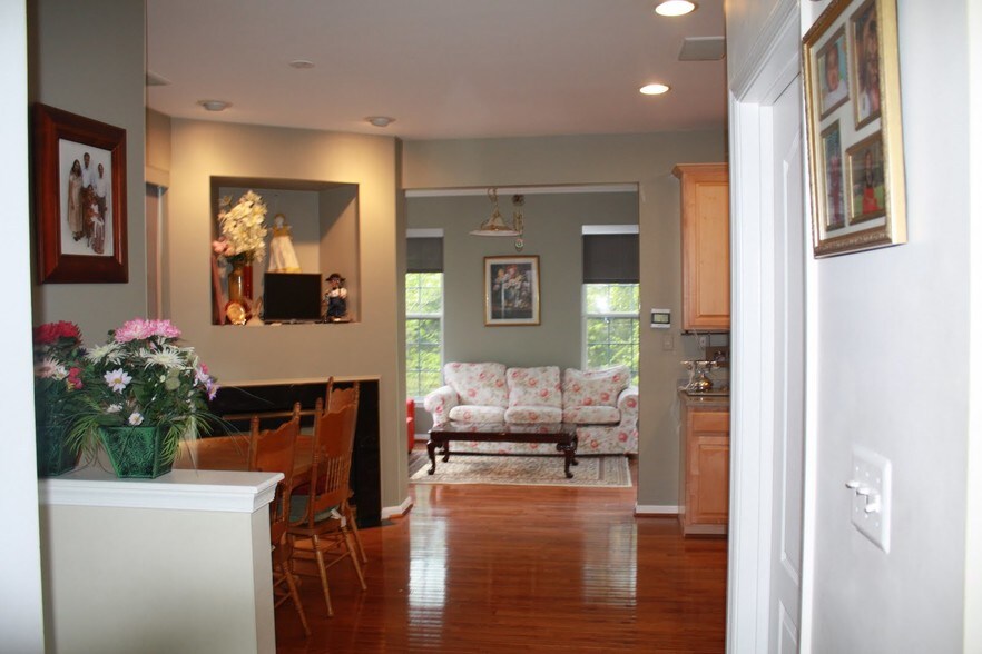 Building Photo - 13632 Flying Squirrel Dr