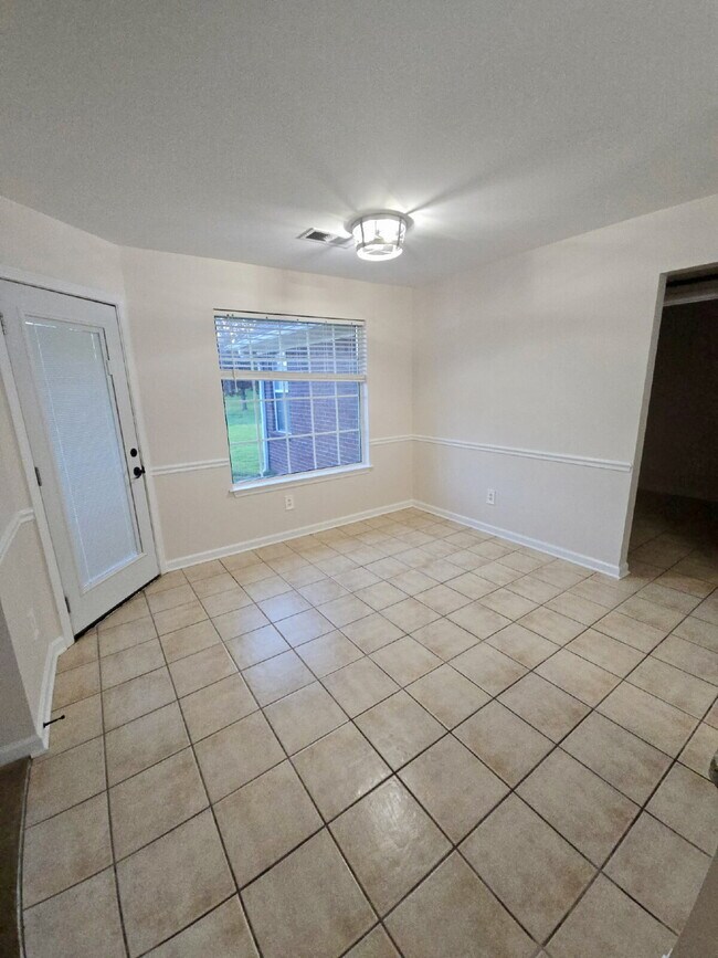 Building Photo - Room to Spread Out! 3-Bedroom Atoka Home with Bonus Room & Fenced Yard