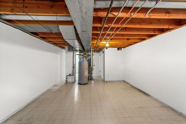 Building Photo - 1200 Eric Ave