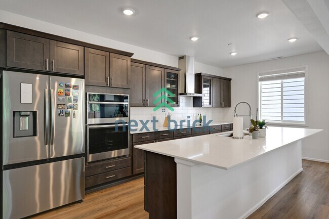 Building Photo - Spacious 5-Bed Retreat with 3.5 Baths in Beautiful Bothell – 2,989 Sq Ft of Comfort & Style!