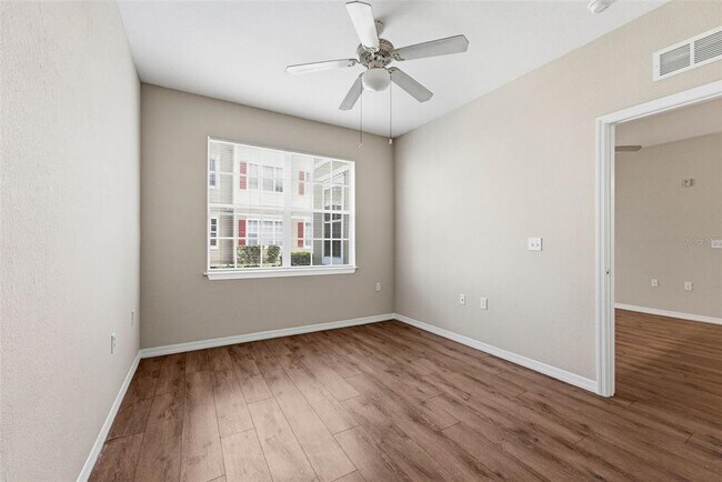 Building Photo - 8103 Lillies Way