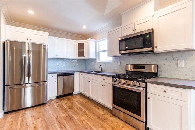 Building Photo - 1739 S Longwood Ave