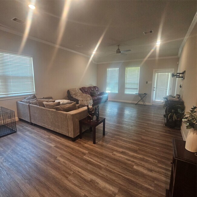 Building Photo - 11518 Harmony Summit Trce