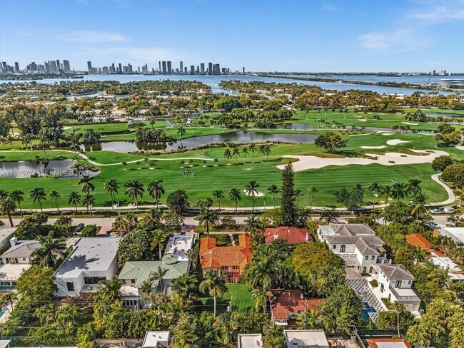 Building Photo - 2443 Meridian Ave