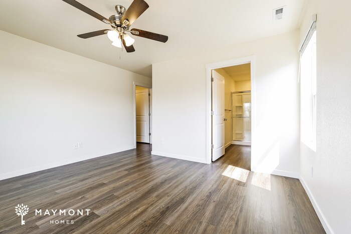 Building Photo - 13521 Oneida Ln