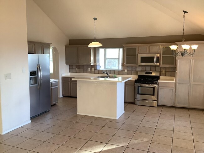 Building Photo - 6769 Isla Del Rey Dr