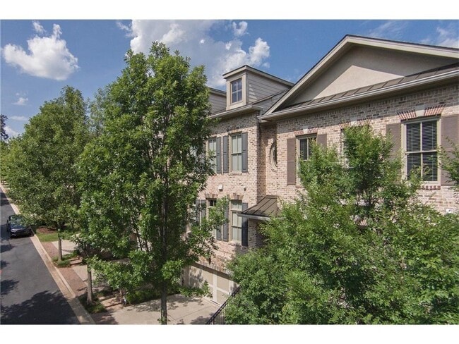 Primary Photo - 3043 Stone Gate Dr NE