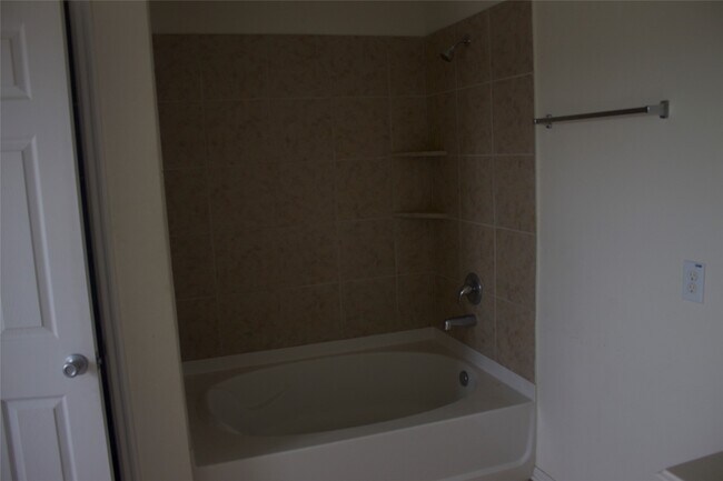 Building Photo - 26350 Riley Glen Dr