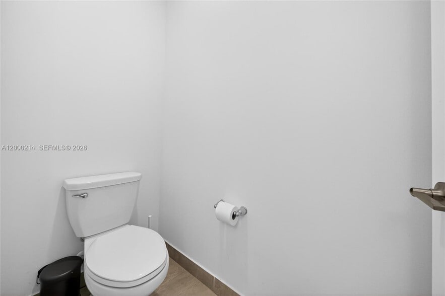 Building Photo - 4349 Veleiros Ave