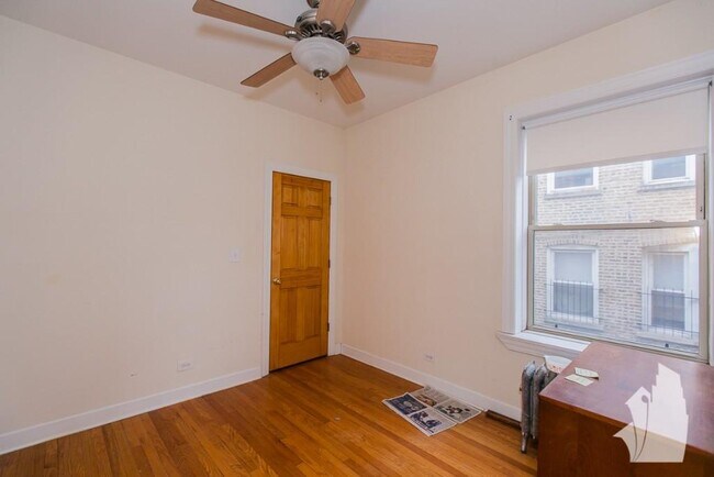 Building Photo - 4700 N Winchester Ave