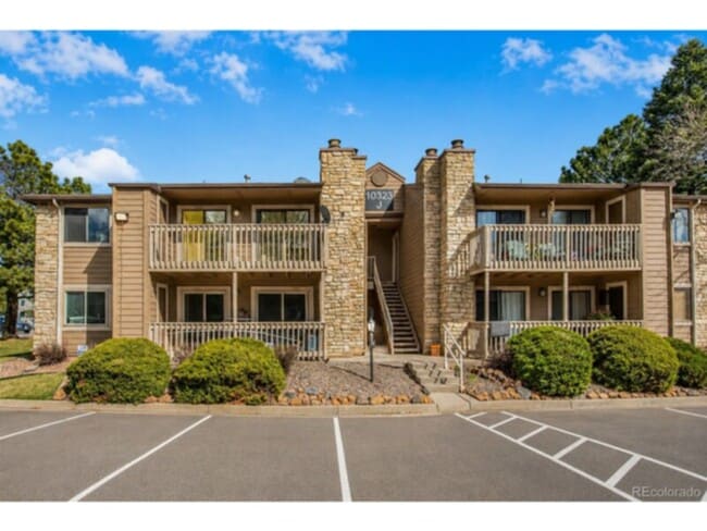 Building Photo - 10232 E Peakview Ave