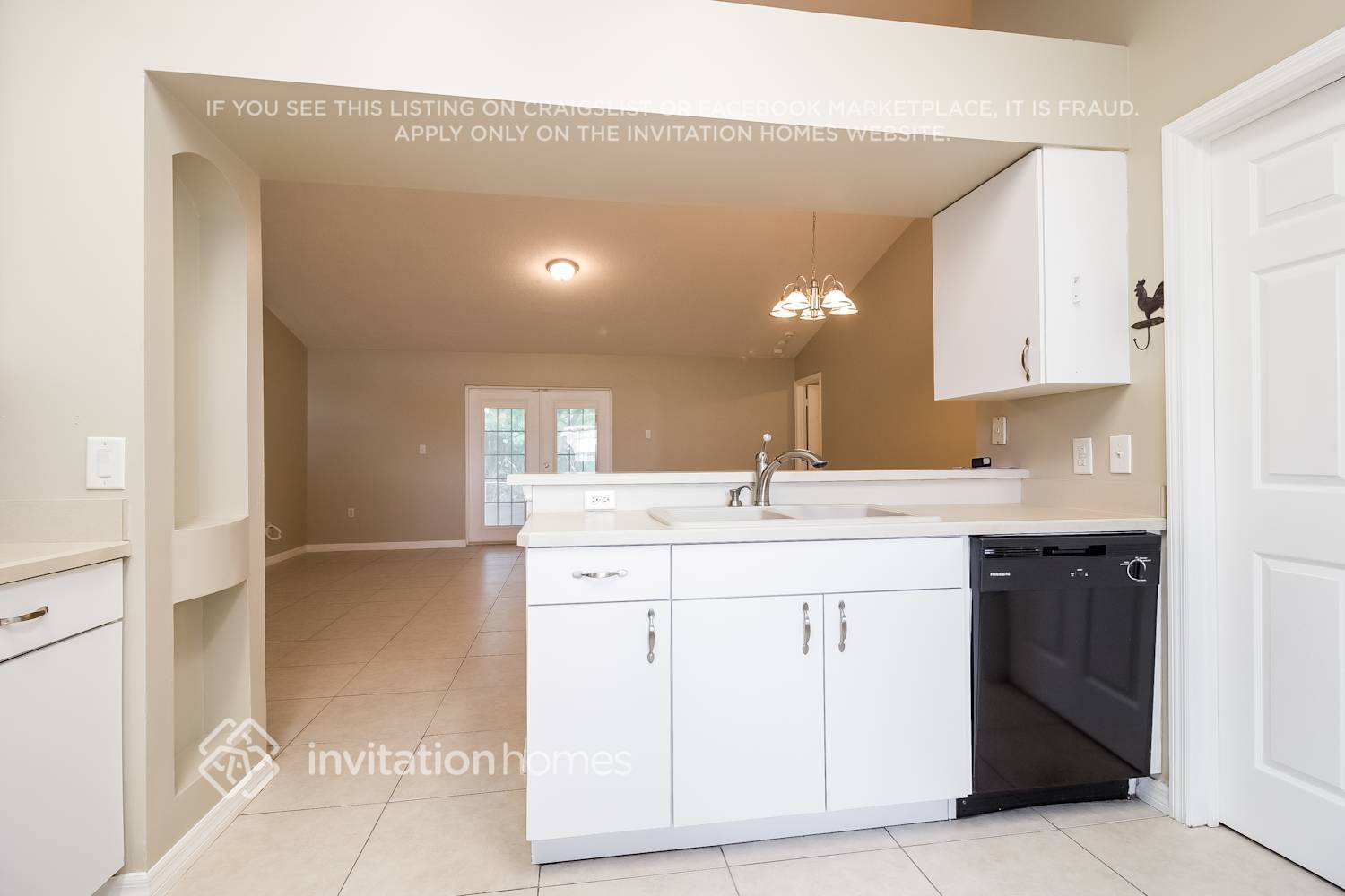 Building Photo - 2457 Ramsdale Dr SE