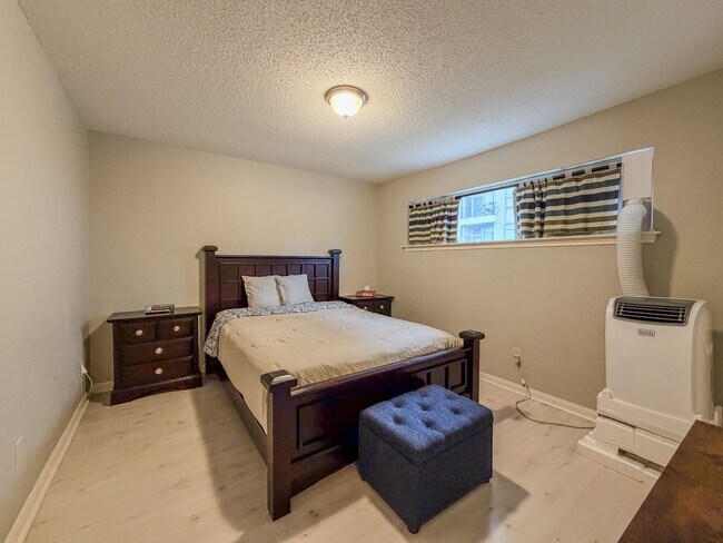 Building Photo - 2574 Marilee Ln