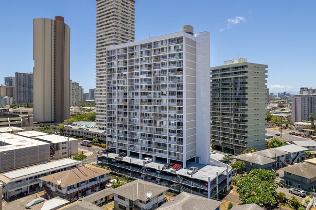 Building Photo - Plaza at Century Court