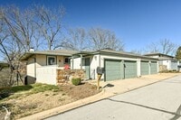 Building Photo - 3 Bedroom Manchester Condo