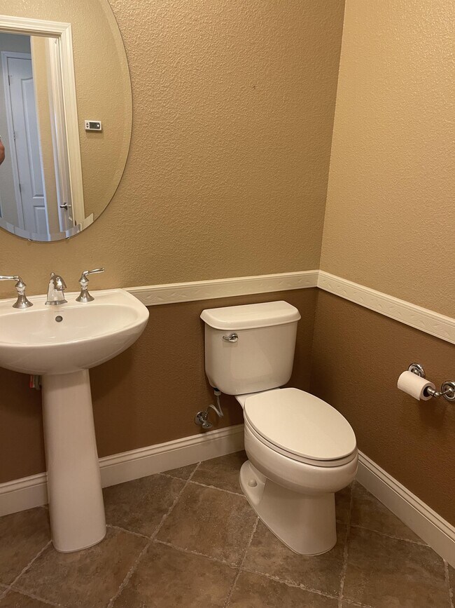 Building Photo - 3450 Capoterra Way