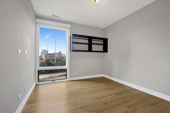 Building Photo - 650 N Morgan St