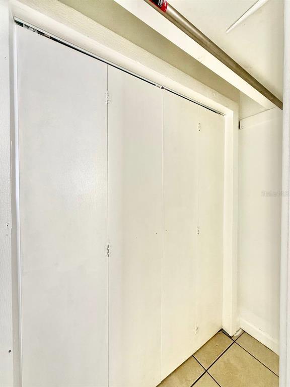 Building Photo - 1607 E Maple Ave