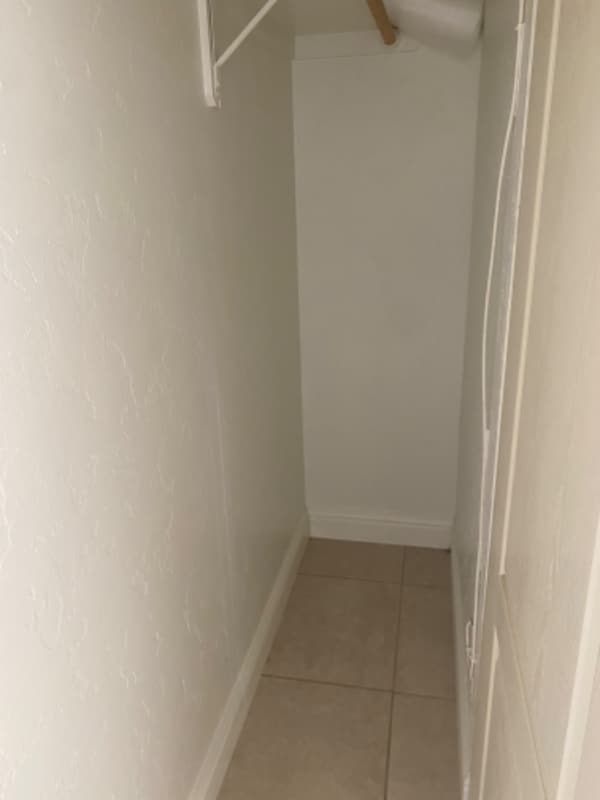 Building Photo - 355 W Sierra Ave