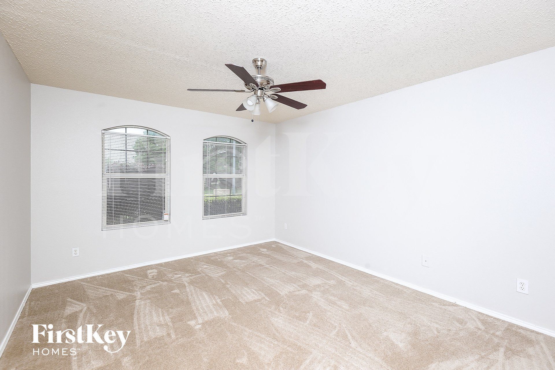 Building Photo - 8771 Cove Meadow Ln