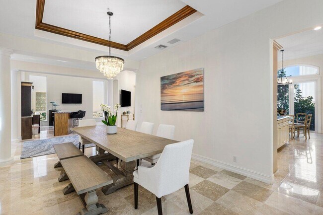 Building Photo - 3632 S Ocean Blvd