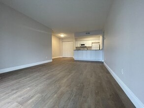 Building Photo - Mystic Gardens 5329-2905