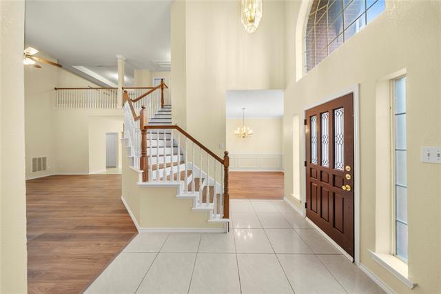 Building Photo - 2808 Barksdale Dr