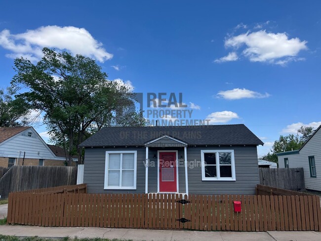 Primary Photo - 4123 S Harrison St