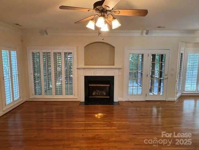 Building Photo - 7127 Weddington Brook Dr