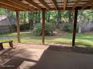 Building Photo - 102 Long Meadow Ct