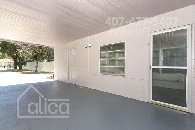 Building Photo - 135 W Chesley Ave