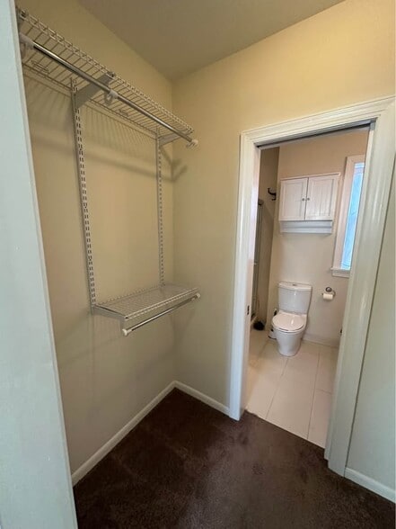 Building Photo - 2213 Federal St